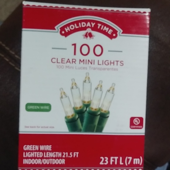 Holiday Time 100 Clear Mini Lights w/green wire. 23 ft L - Picture 1 of 3